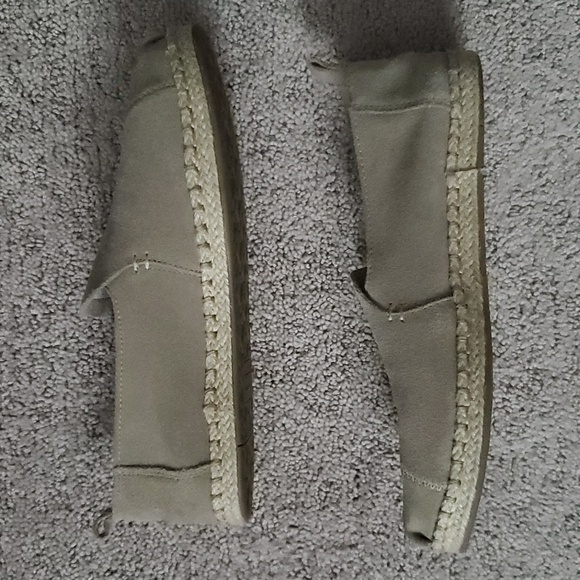 TOMS Desert Taupe Suede Alpargatas - Picture 7 of 16